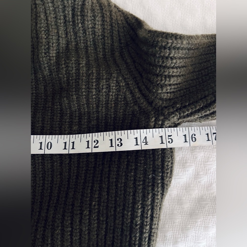 Olive Green Sweater with Brown Hat and Boots - Picture 2 of 3